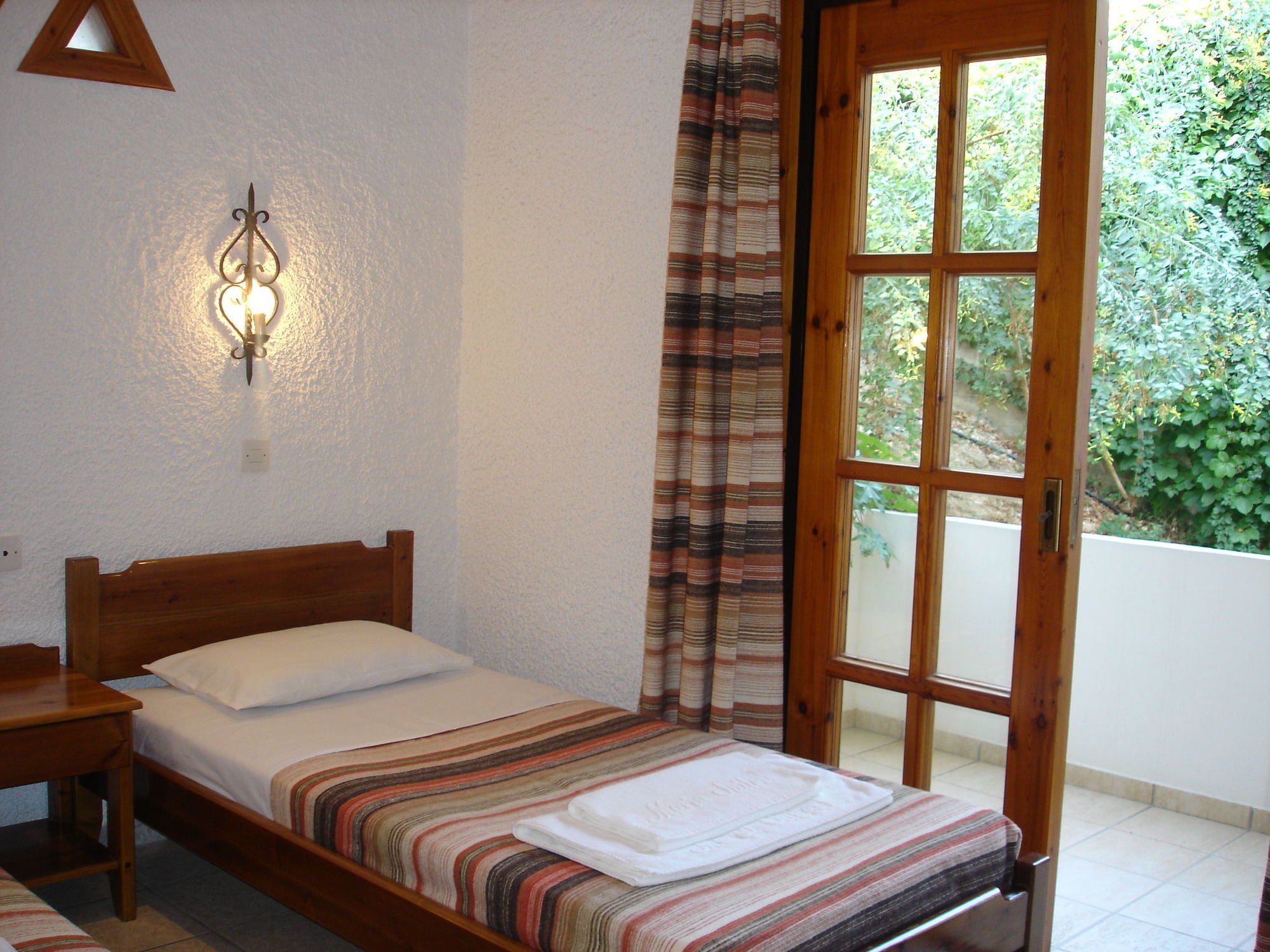 Maria Suites ปลาเตเนียส ภายนอก รูปภาพ