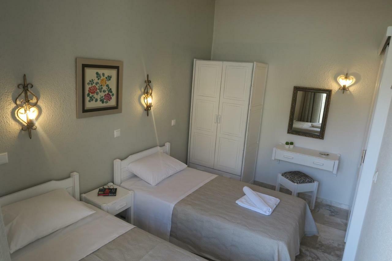 Maria Suites ปลาเตเนียส ภายนอก รูปภาพ