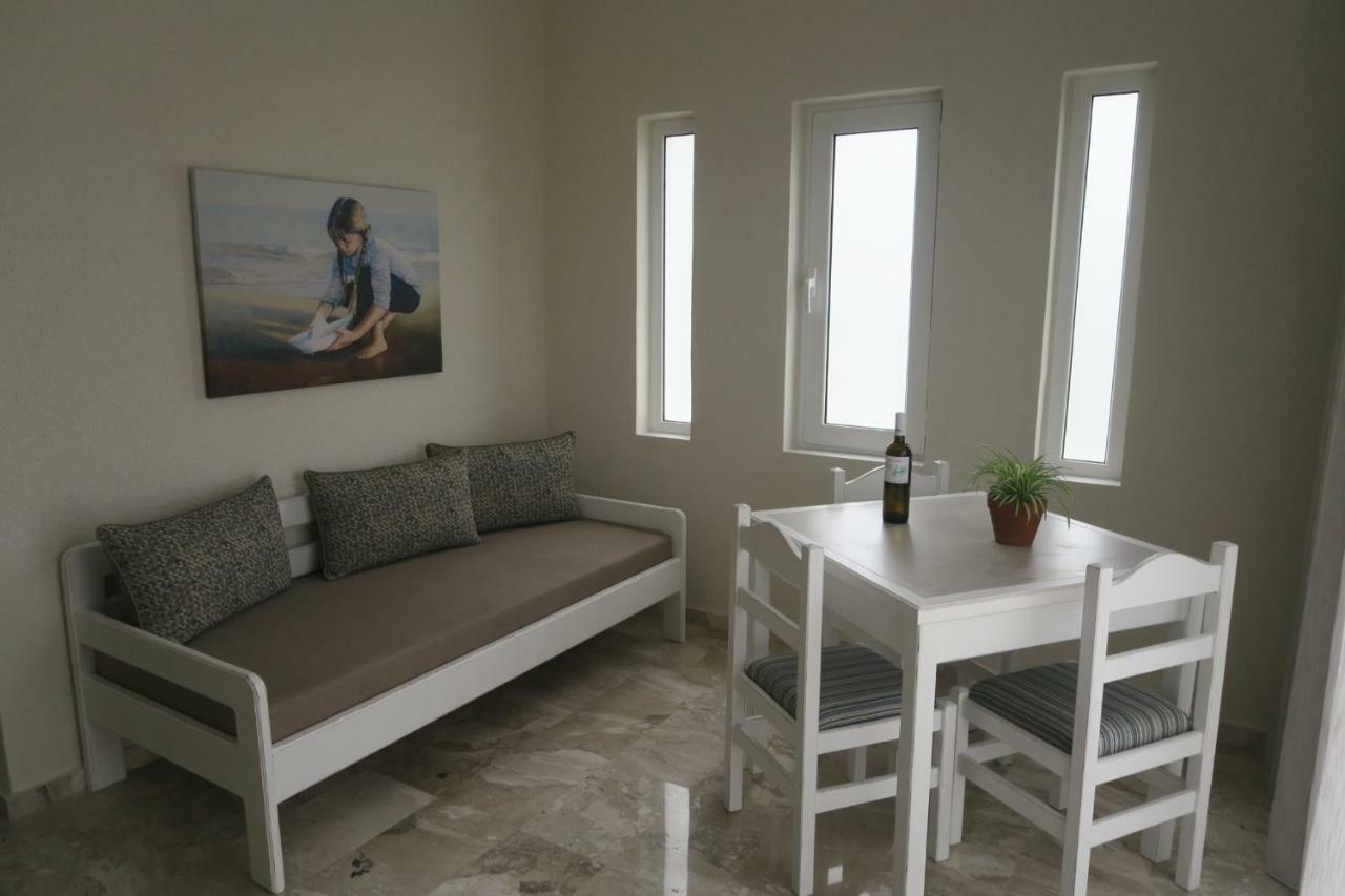 Maria Suites ปลาเตเนียส ภายนอก รูปภาพ